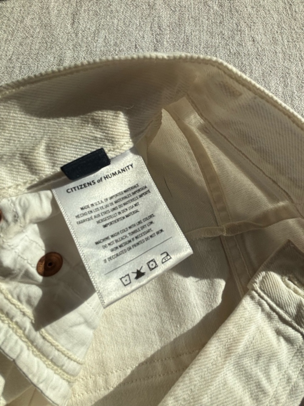 Citizens Of Humanity White Straight-Leg High-Rise Jeans - Picture 11 of 13